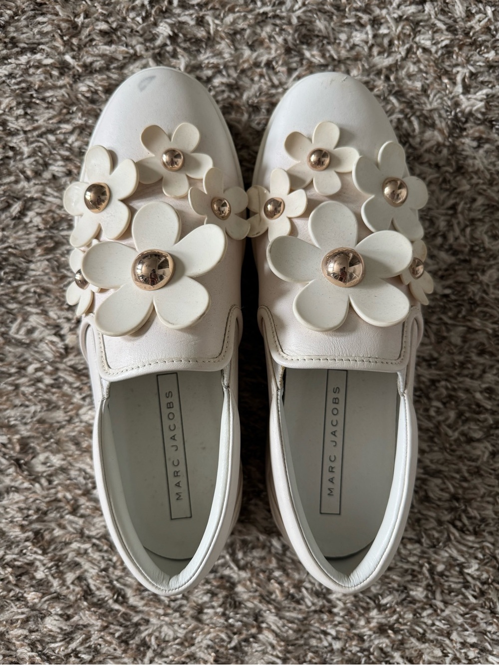 Marc Jacobs Cream Floral Appliqué Slip-On Sneakers